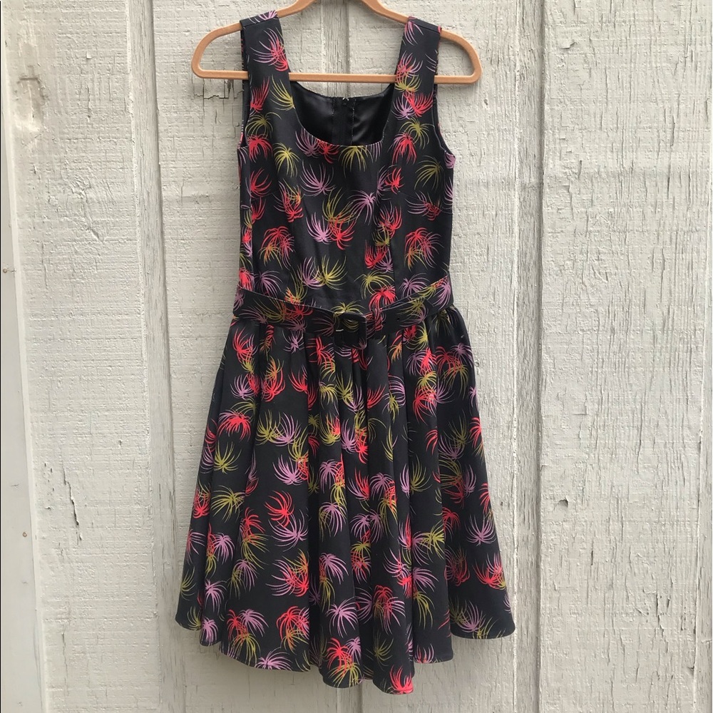 Lana dress size L NWOT pinup girl clothing